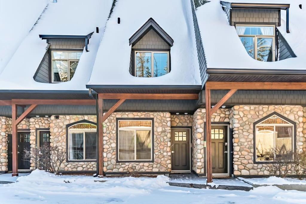 Mystic Getaway Canmore Exterior foto